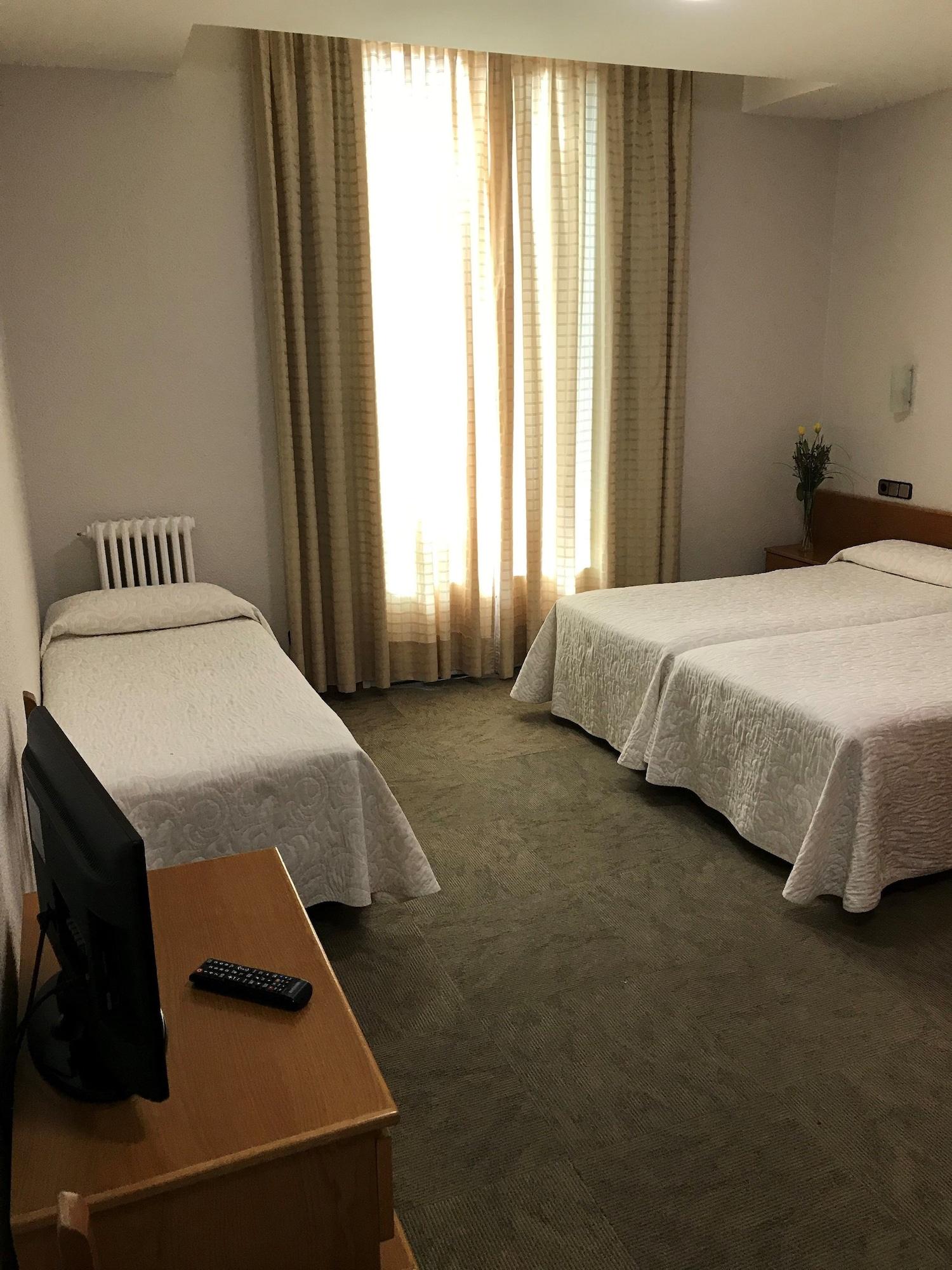 Hotel Pelayo Барселона Екстер'єр фото