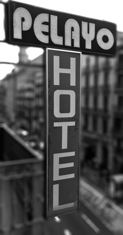 Hotel Pelayo Барселона Екстер'єр фото