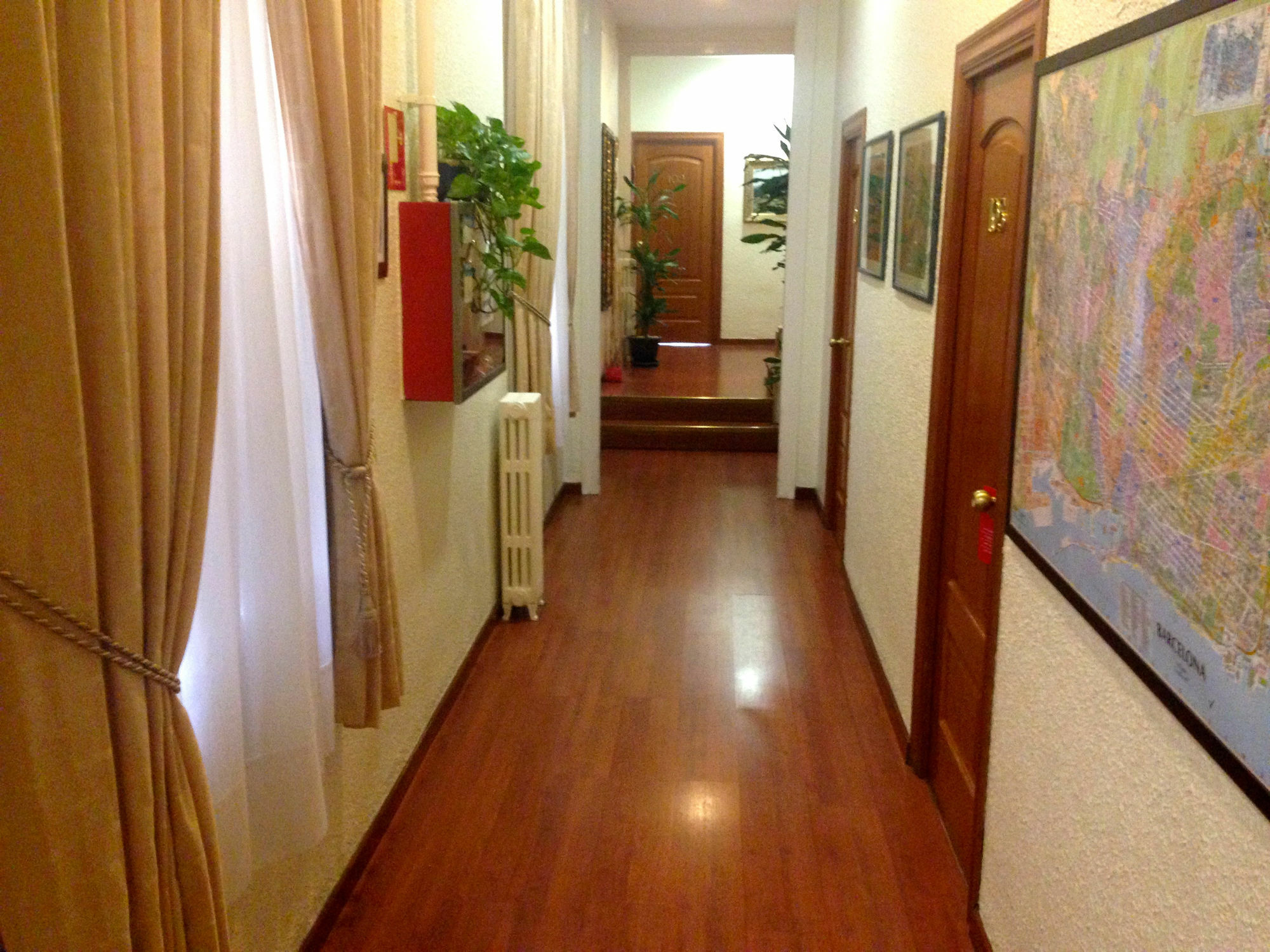 Hotel Pelayo Барселона Екстер'єр фото
